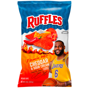 RUFFLES FLAMIN HOT CHEDDAR & SOUR CREAM 226.8g - Image 1