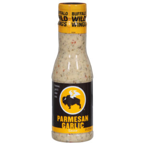 BUFFALO WILD WINGS PARMESAN GARLIC SAUCE 591ml - Image 1